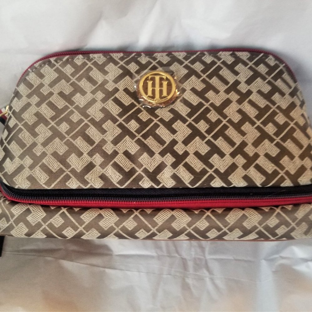 NWT! TH Logo 2 Compartment Cosmetic Case